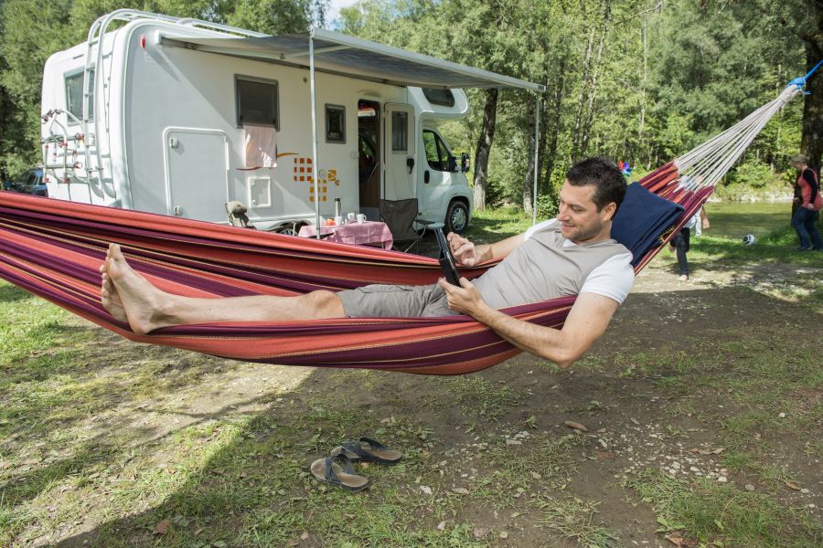 camping glamour